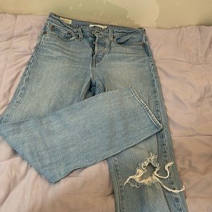 Levi’s: Wedgie Straight